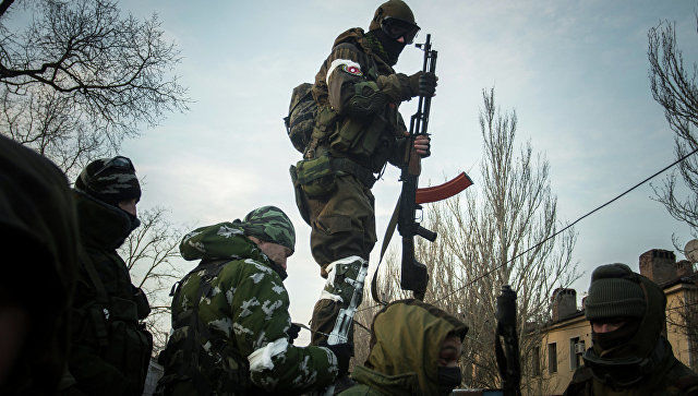 Киев готовится к полномасштабным военным действиям, считают в ЛНР.