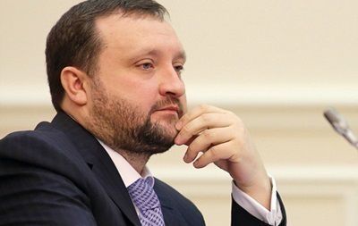 То, что происходит сейчас, это потеря трудоемких и наукоемких производств, считает Арбузов.