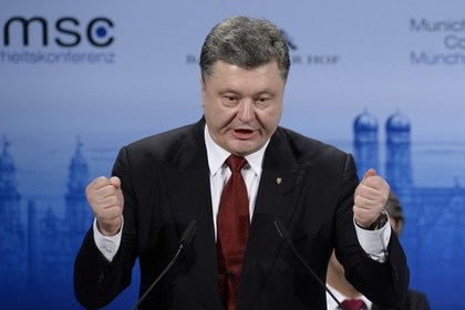 Глава государства вновь обвинил Россию в несоблюдении минских договоренностей. Фото: Thomas Kienze / AFP