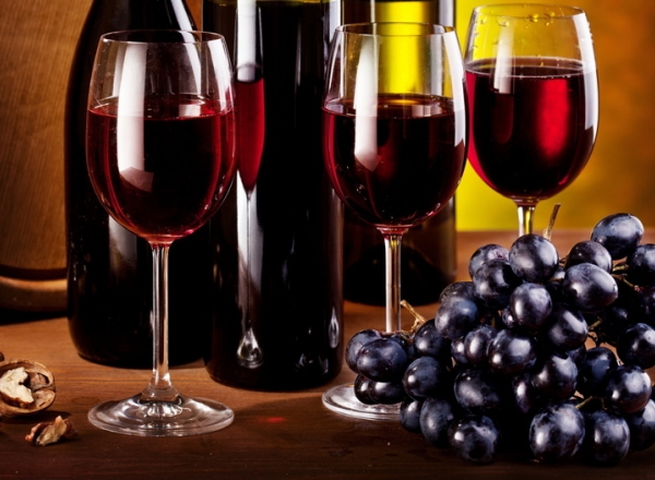 Companiile din India intenţionează să procure de la Moldova produse de origine vegetală, în special mere, prune, piersici, precum şi vinuri, relatează NOI.md.