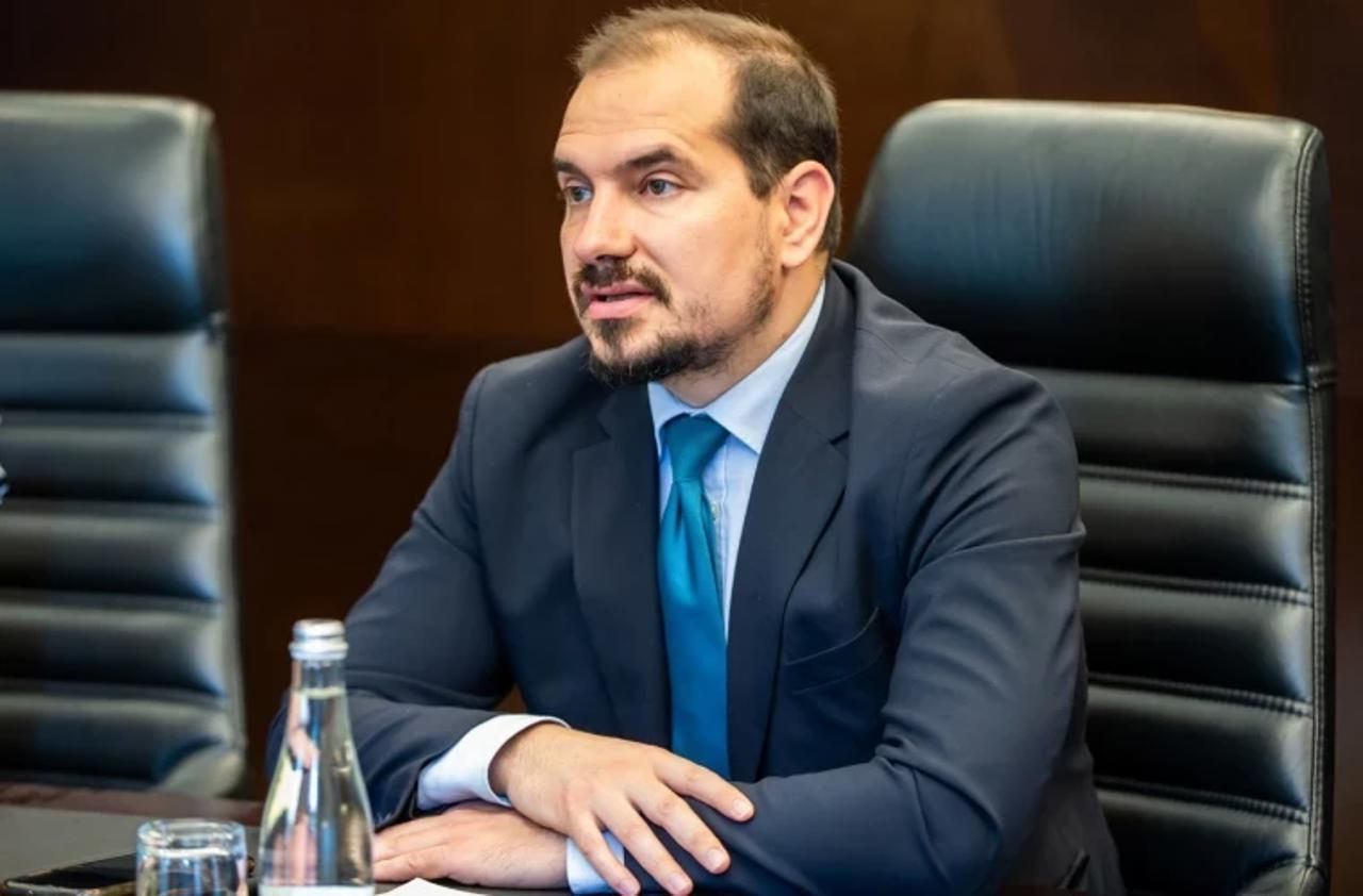 Министр труда и социальной защиты Алексей Бузу.