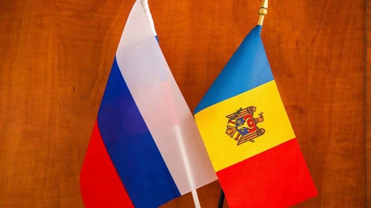 Стали известны имена трех молдавских дипломатов, выдворенных из России.