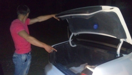 Un tânăr de 23 de ani din raionul Râșcani a fost reținut fiind bănuit de trafic de droguri.