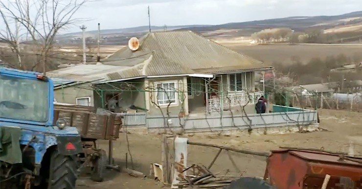 Подробности убийства в Чимишлийском районе: "Он пошел с ружьем по селу после ссоры".