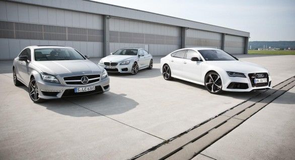 Mercedes și-a majorat avansul față de BMW și ar putea deveni în 2016 lider pe piața automobilelor de lux.