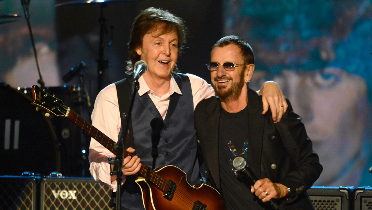 Пол Маккартни и Ринго Старр выпустят «последнюю песню» The Beatles 2 ноября.