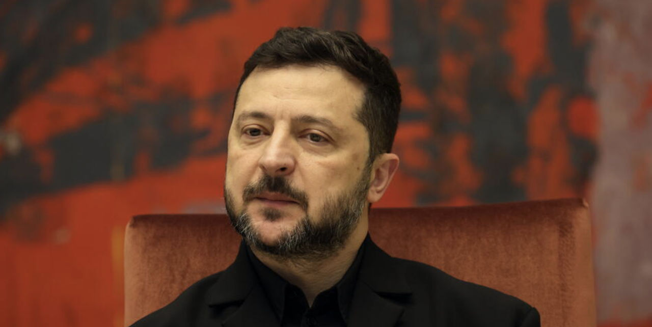 Зеленский: Выборы во время войны станут цунами для Украины.