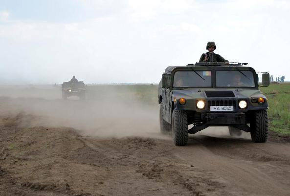 Молдавские военнослужащие приступили к учениям в Румынии.
