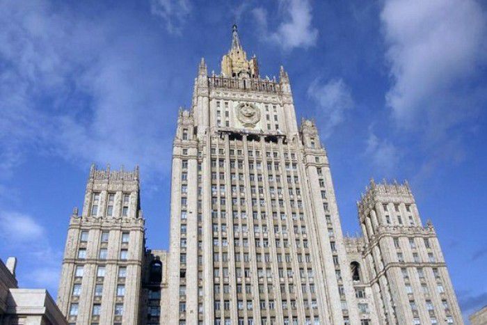 Însărcinatul cu afaceri al Ambasadei Republicii Moldova la Moscova a fost convocat de urgență la Ministerul Afacerilor Externe al Federației Ruse pentru a da explicații privind expulzarea a doi jurnaliști ruși.