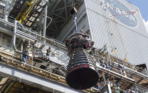 NASA показало испытания ракетного двигателя для освоения дальнего космоса.