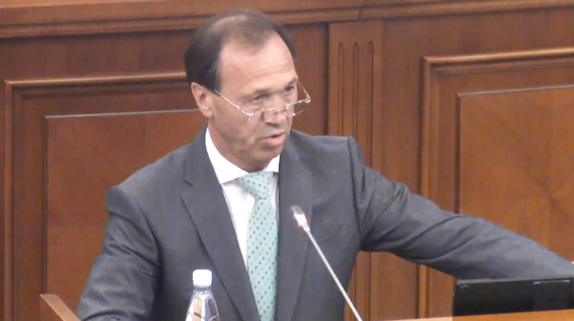 Депутат от ПСРМ Федор Гагауз.