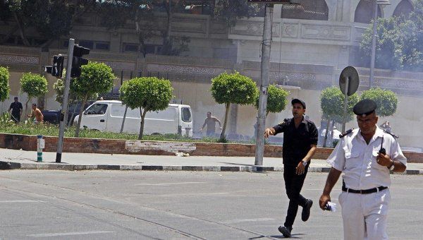 Ранее сообщалось о гибели десяти человек в результате взрыва в Каире.