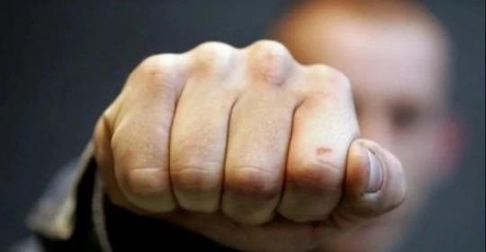Погибший приходился убийце родственником. 