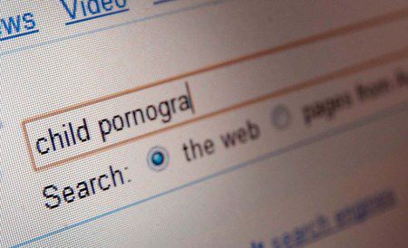 FBI a sistat activitatea a șase site-uri cu pornografie din Moldova.
