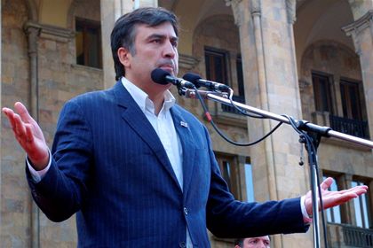 Одесский клуб Ibiza поблагодарил губернатора региона Михаила Саакашвили за его мнение и пообещал отменить выступление Тимати.