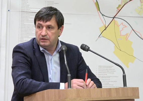 Consilierii PSRM cer demiterea șefului Direcției sănătate. Motivul