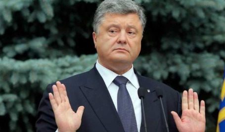 Порошенко обвинили в банкротстве украинского газопровода.
