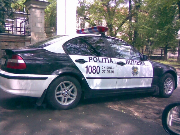 Un tânăr de 20 de ani din orașul Cimișlia a decedat, după ce a fost lovit de remorca unui TIR.