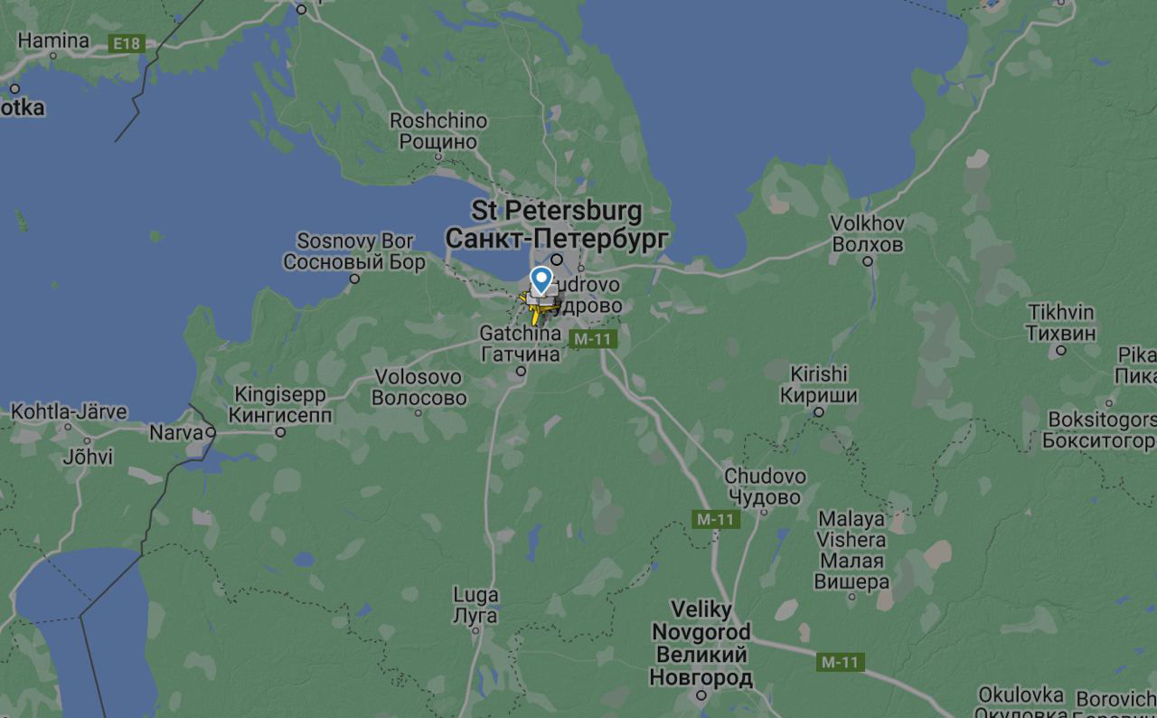 Аэропорт Пулково временно не принимает и не отправляет самолеты. 