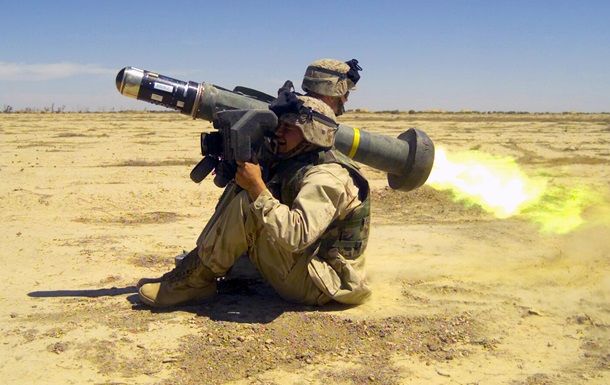 США продолжают рассматривать предоставление Украине оружия.