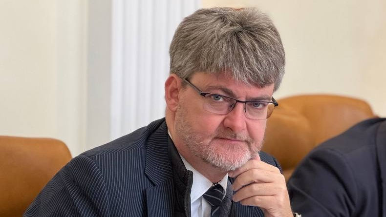 Посол Франции Гаэль Весьер заявил об инвестировании в производство оружия в Украине.