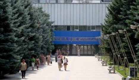 После кражи скамеек администрация больницы установила камеры видеонаблюдения для того, чтобы предотвратить подобные случаи.