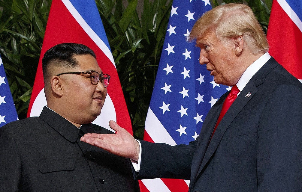 США ищут место для проведения второго саммита Трампа и Ким Чен Ына.