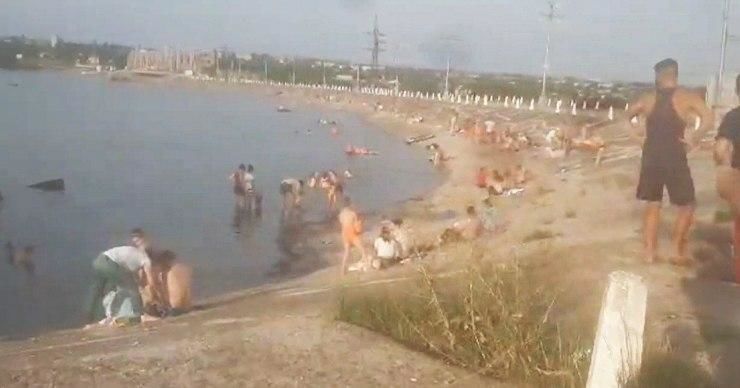 На Дубоссарском водохранилище полно отдыхающих, несмотря на запрет. 
