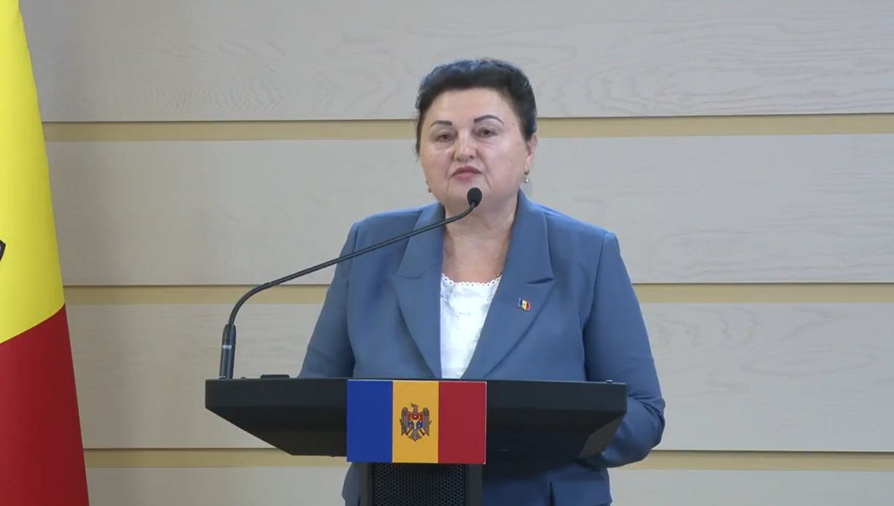 O deputată, exclusă din PAS, a aderat la partidul lui Renato Usatîi.