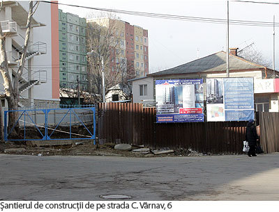 Nici Andrei Dulgheru, fratele său, nu a răspuns la telefon, la fel cum nu a răspuns nici Vasile Dulgheru, tatăl celor doi procurori.