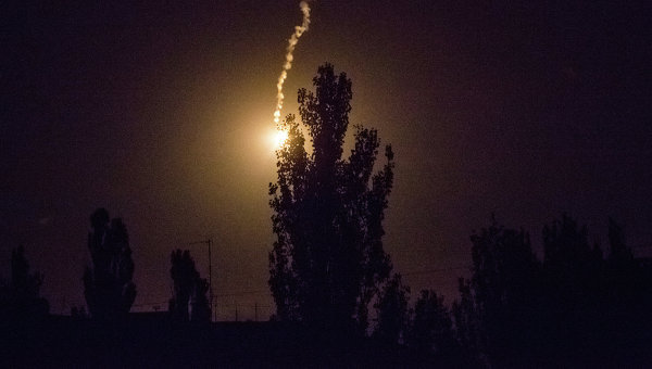 Возобновился артобстрел Славянска.