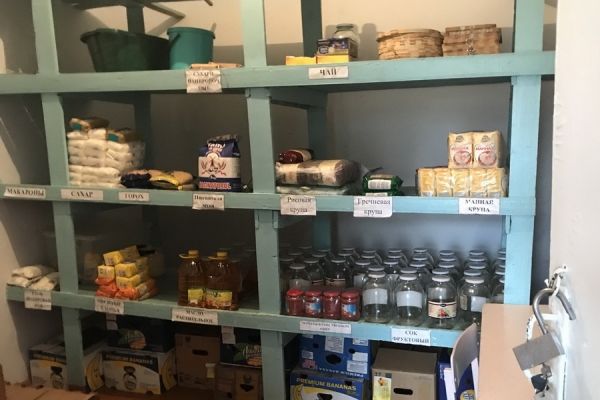 Пробы продуктов показали, что они соответствовали нормам.