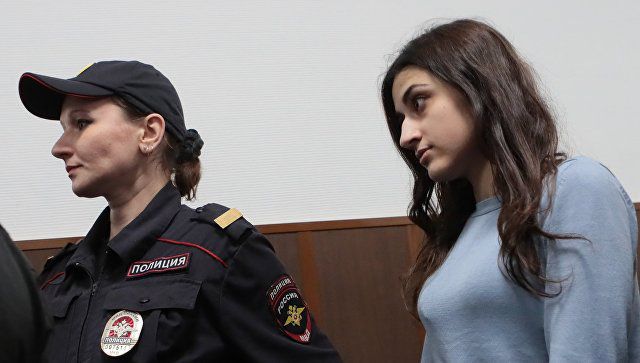 Сестер Хачатурян отпустили из СИЗО.