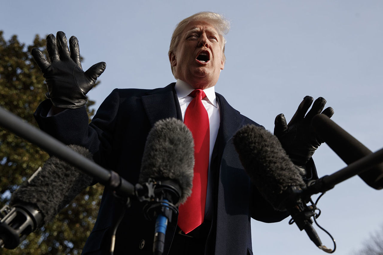 Трамп заявил, что инициаторы нового расследования против него сошли с ума.