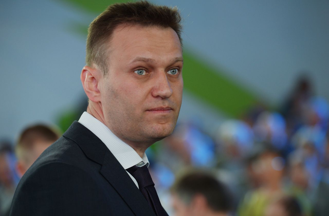 Самолет с Навальным вылетел из Омска в Германию.