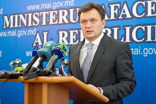 Речан считает, что на ведомство проводят атаку бывшие сотрудники, недовольные теми реформами, которые проводит министр.