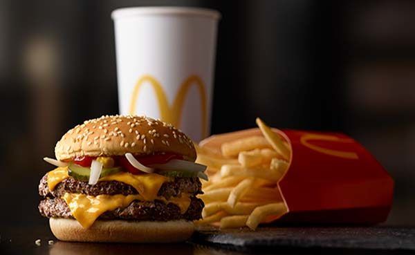 McDonald’s închide 40% din restaurantele din India.