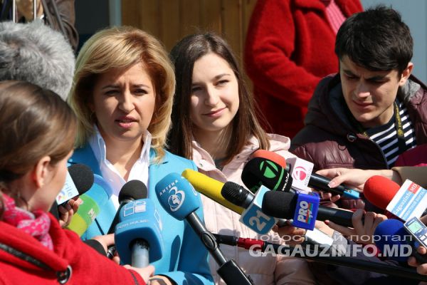 Ирина Влах проголосовала в Комрате на избирательном участке №8 за «экономические перемены и партнерские отношения с Россией, Турцией и Кишиневом».