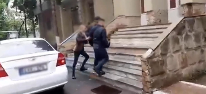 Полиция задержала 70 человек, находящихся в розыске.