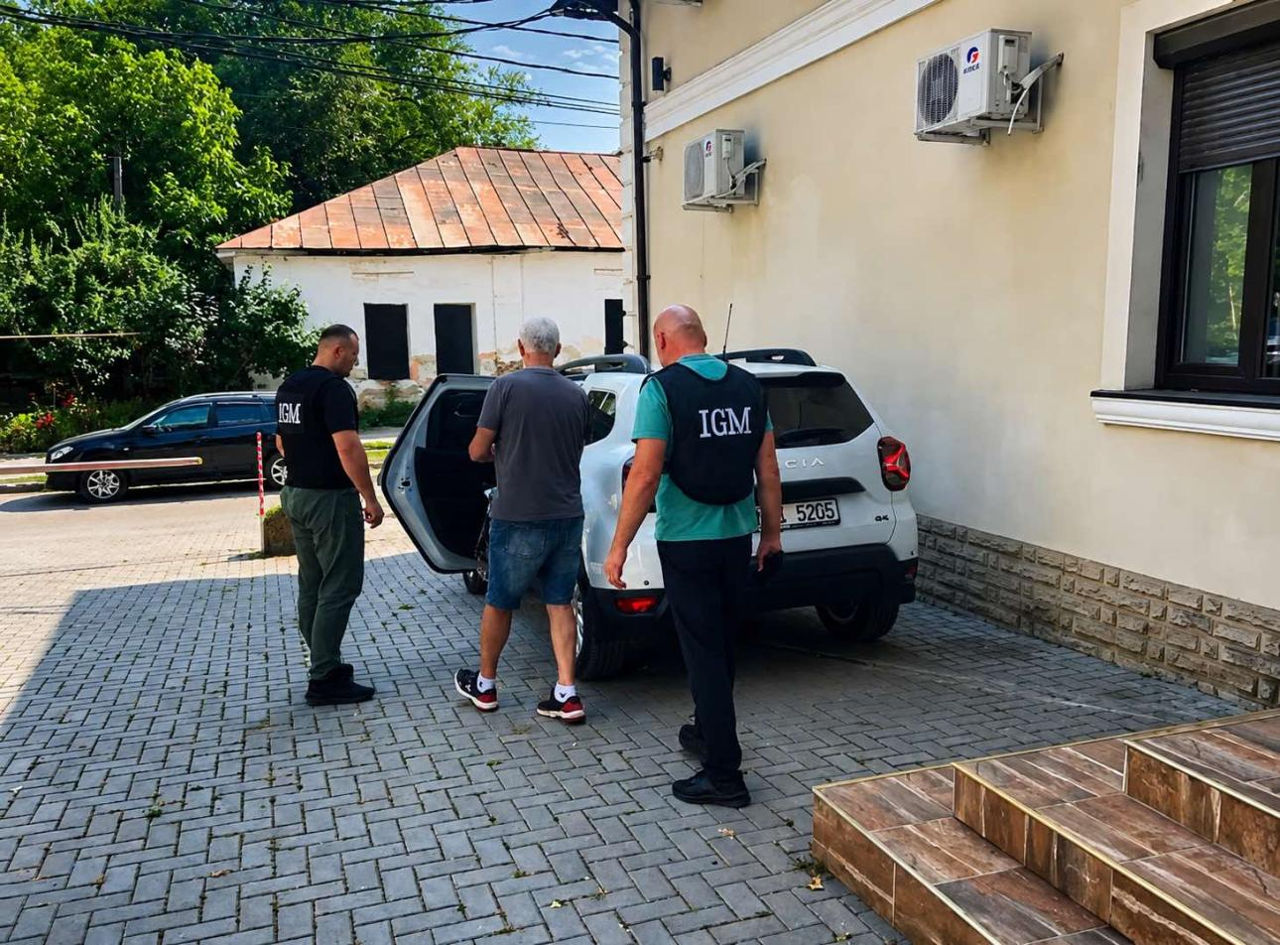 В Резине задержали объявленного в международный розыск гражданина Украины.