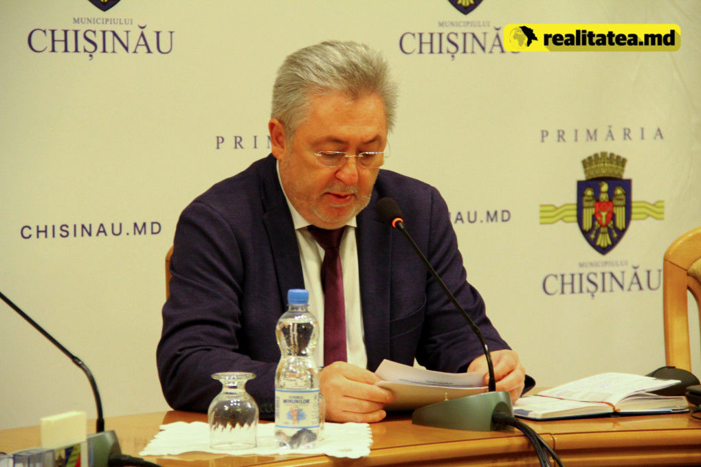 Грозаву рассказал о "своей" недвижимости во Франции.