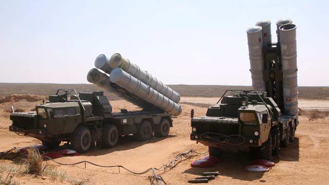 Иран развернул российские зенитно-ракетные комплексы (ЗРК) С-300.