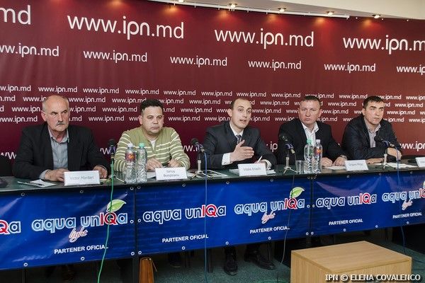 Жители Грэтиешт жалуются на строительство многоэтажного здания.