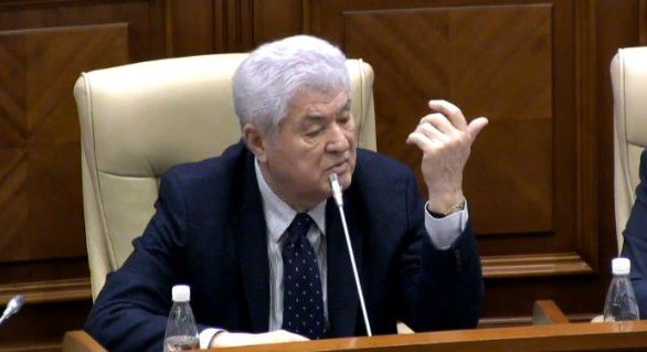 În discuții s-a implicat și liderul comunist Vladimir Voronin care nu s-a lăsat fără o replică „pipărată”. Foto: captură/privesc.eu