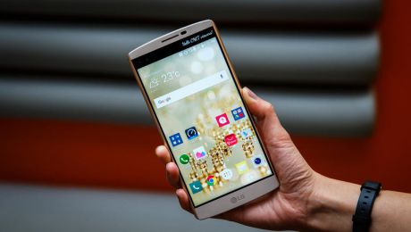 Cel mai vândut smartphone la sfârşit de 2015. Foto: cnet.com