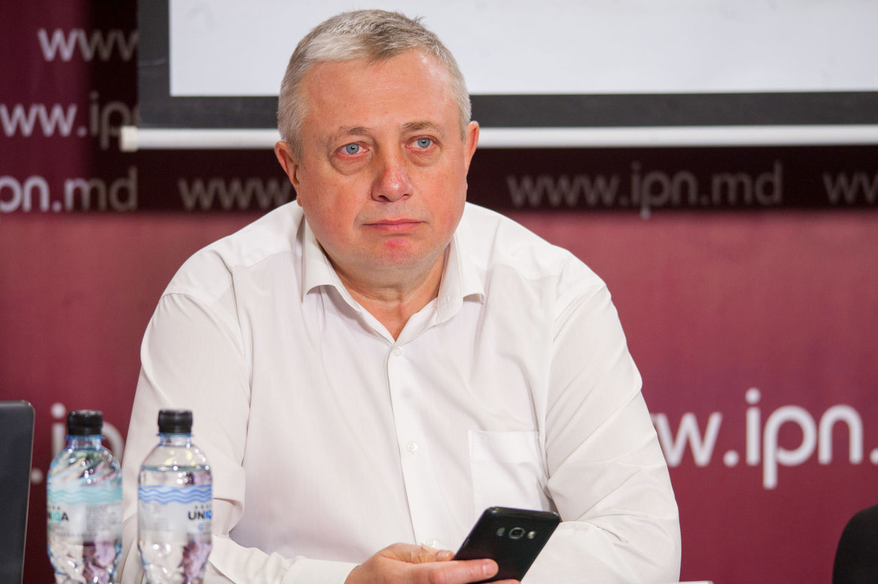 Политолог Алексей Тулбуре.