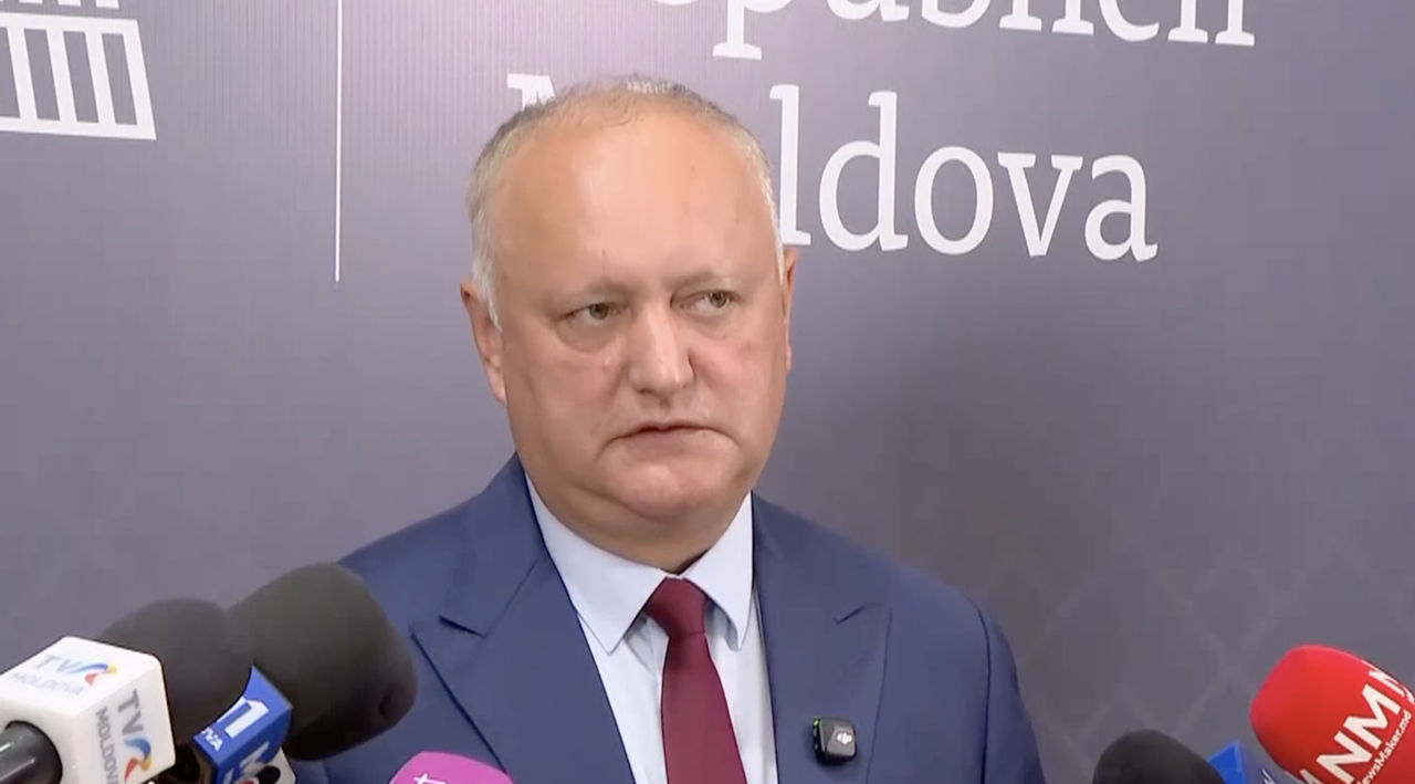 Снижение уровня Днестра вызвало споры в парламенте: "Виновата Украина или засуха?".