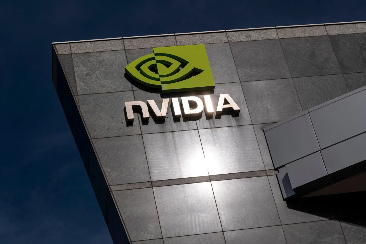 Arabia Saudită și Emiratele Arabe Unite vor aprofunda cooperarea cu Nvidia și vor primi acceleratoare de calcul.