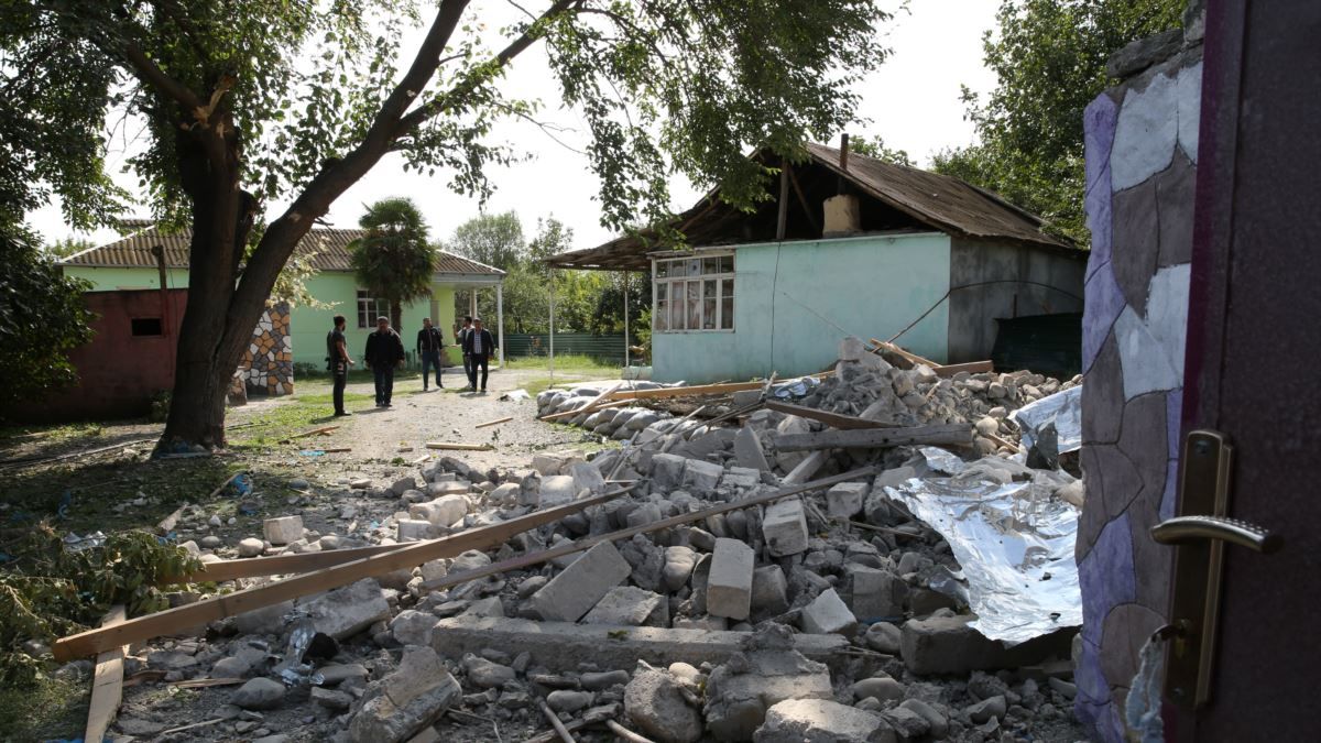 В Ереване заявили о возможности экологической катастрофы в Карабахе.