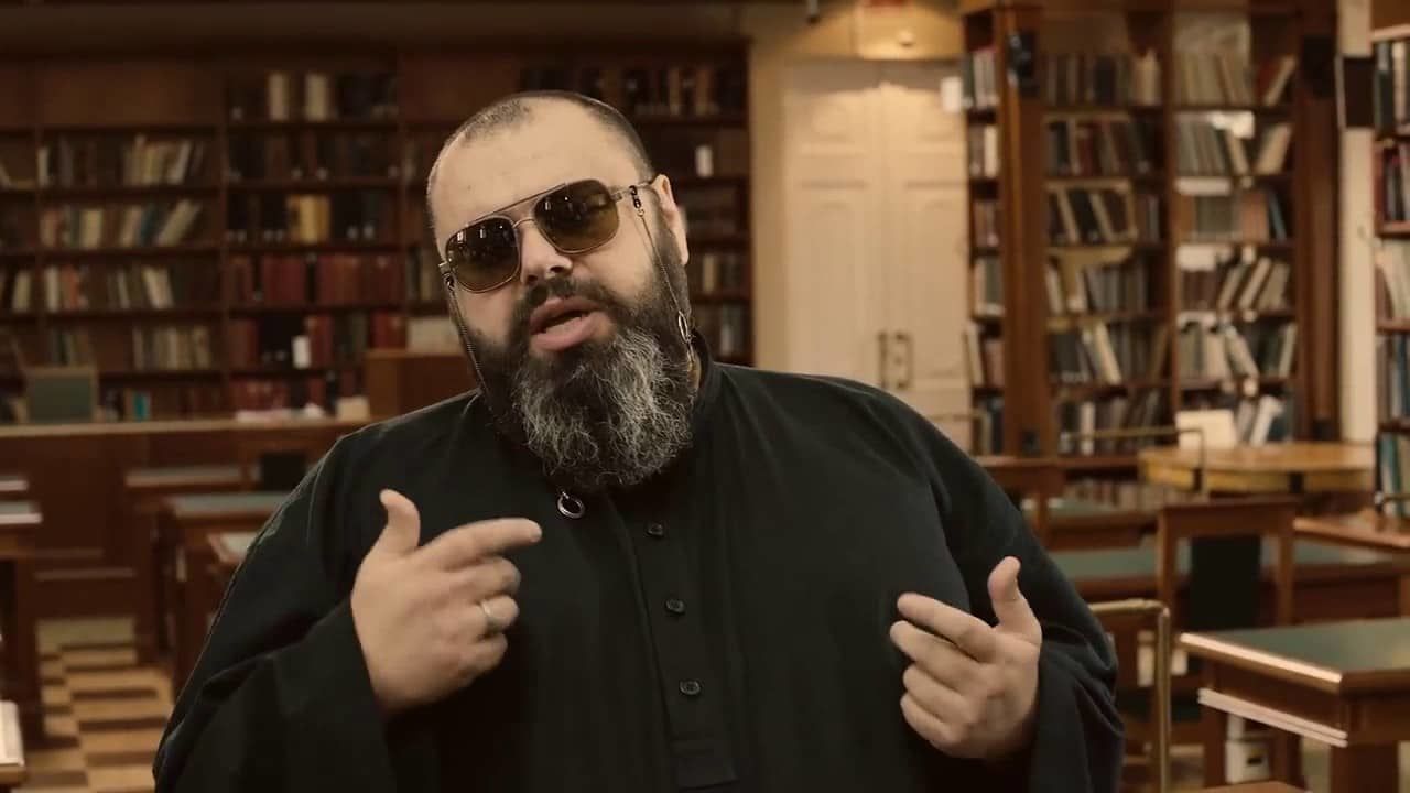 Фадеев уволил всех артистов своего лейбла и раздал права на песни.